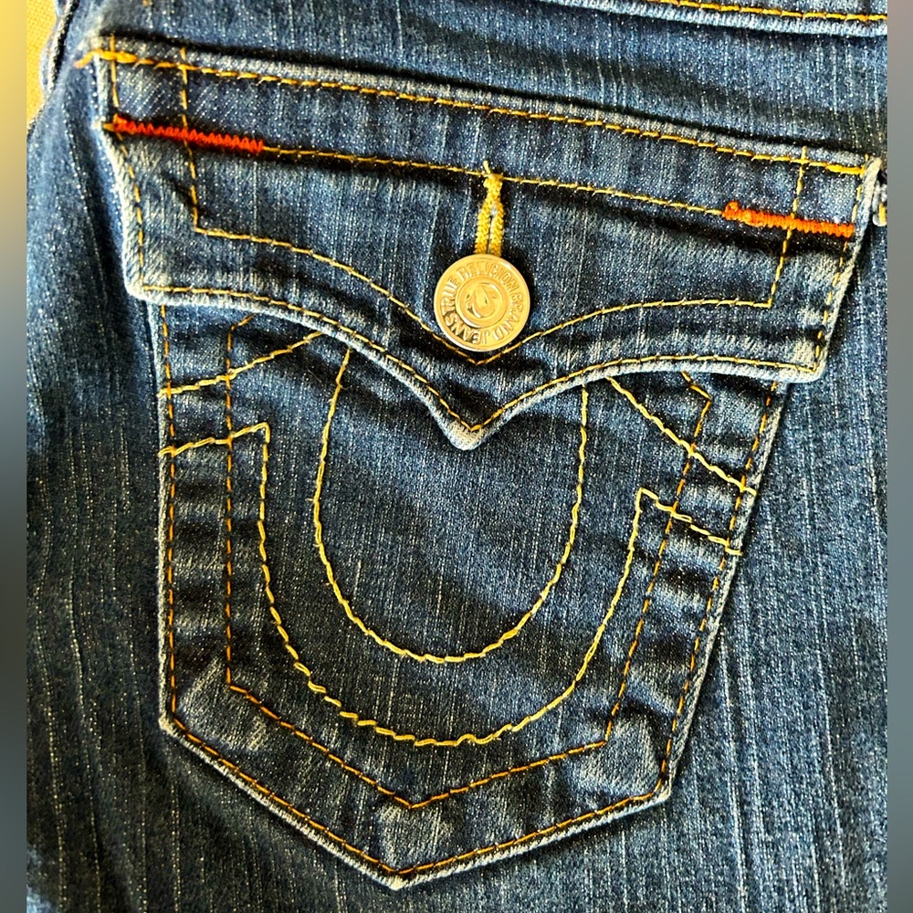 True Religion Boot Cut Jeans 🐝